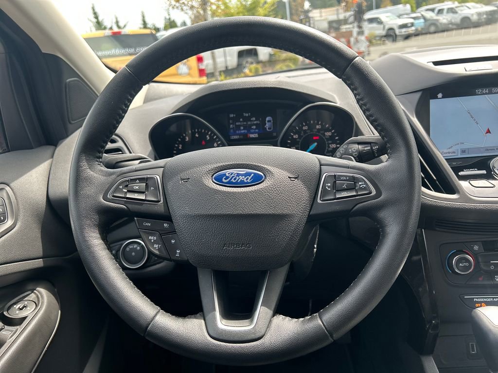 Certified 2017 Ford Escape Titanium AWD/4WD image 27