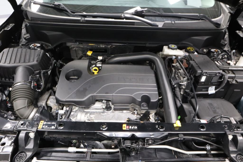 Used 2024 Chevrolet Equinox LS w/ LS Convenience Package FWD image 13