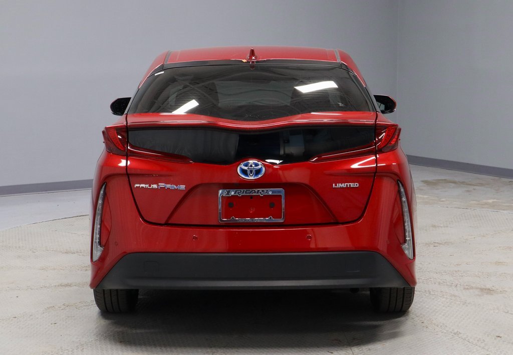 Used 2022 Toyota Prius Prime Limited image 12