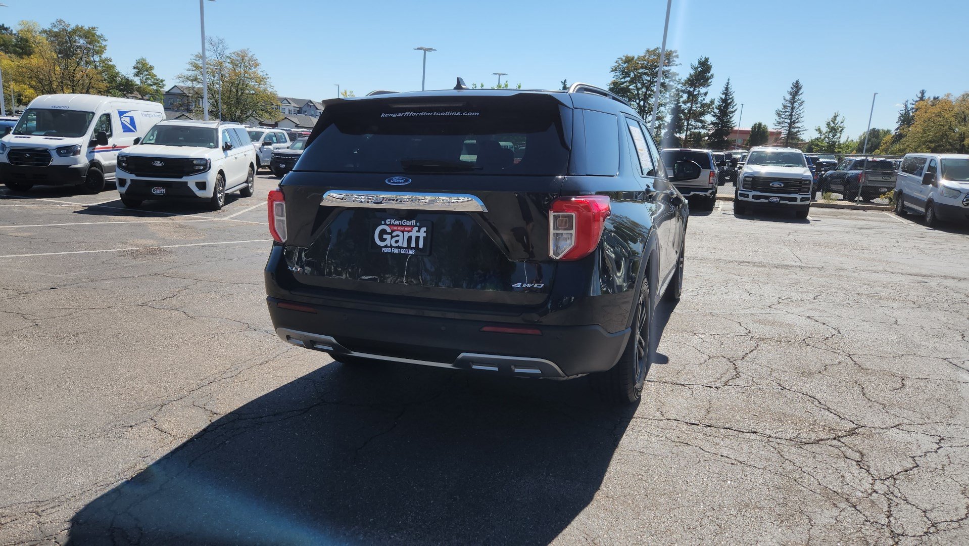 Certified 2024 Ford Explorer XLT w/ Equipment Group 202A AWD/4WD image 9
