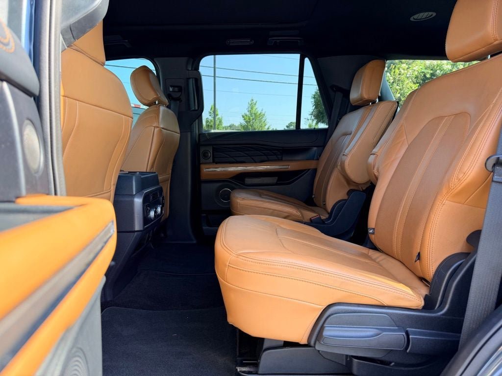 Certified 2022 Ford Expedition Platinum AWD/4WD image 15