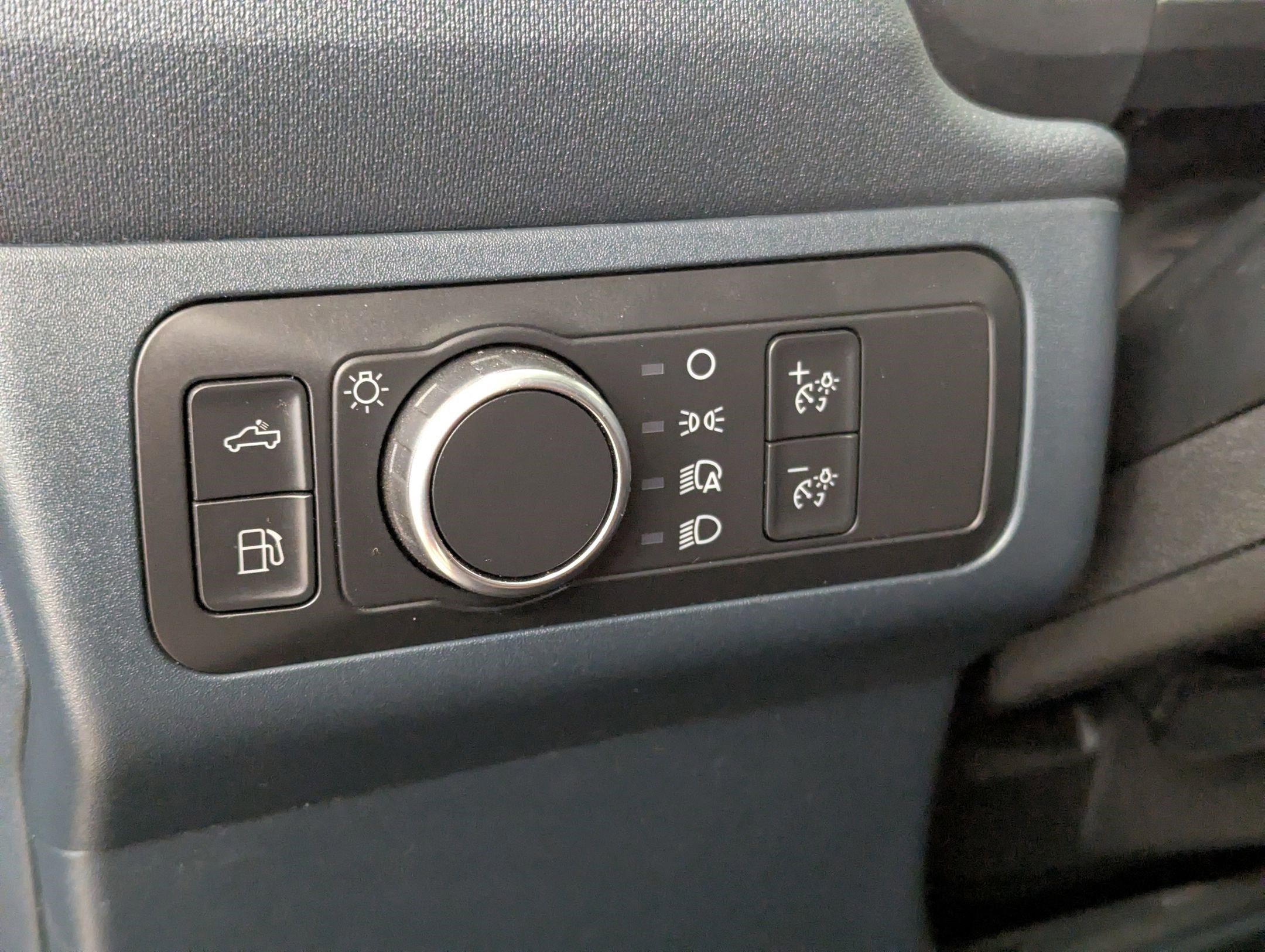 Certified 2022 Ford Maverick Lariat w/ Lariat Luxury Package image 16