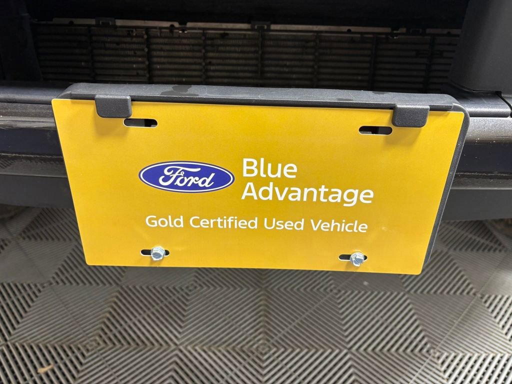 Certified 2025 Ford F450 King Ranch w/ FX4 Off-Road Package image 9