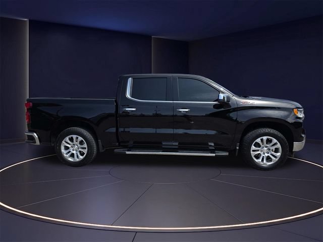 Used 2023 Chevrolet Silverado 1500 LTZ w/ LTZ Premium Package AWD/4WD image 2