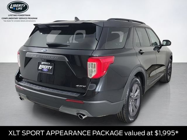 Certified 2023 Ford Explorer XLT w/ Equipment Group 202A AWD/4WD image 4