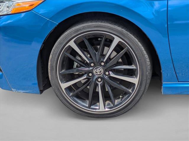 Used 2020 Toyota Camry XSE FWD image 7