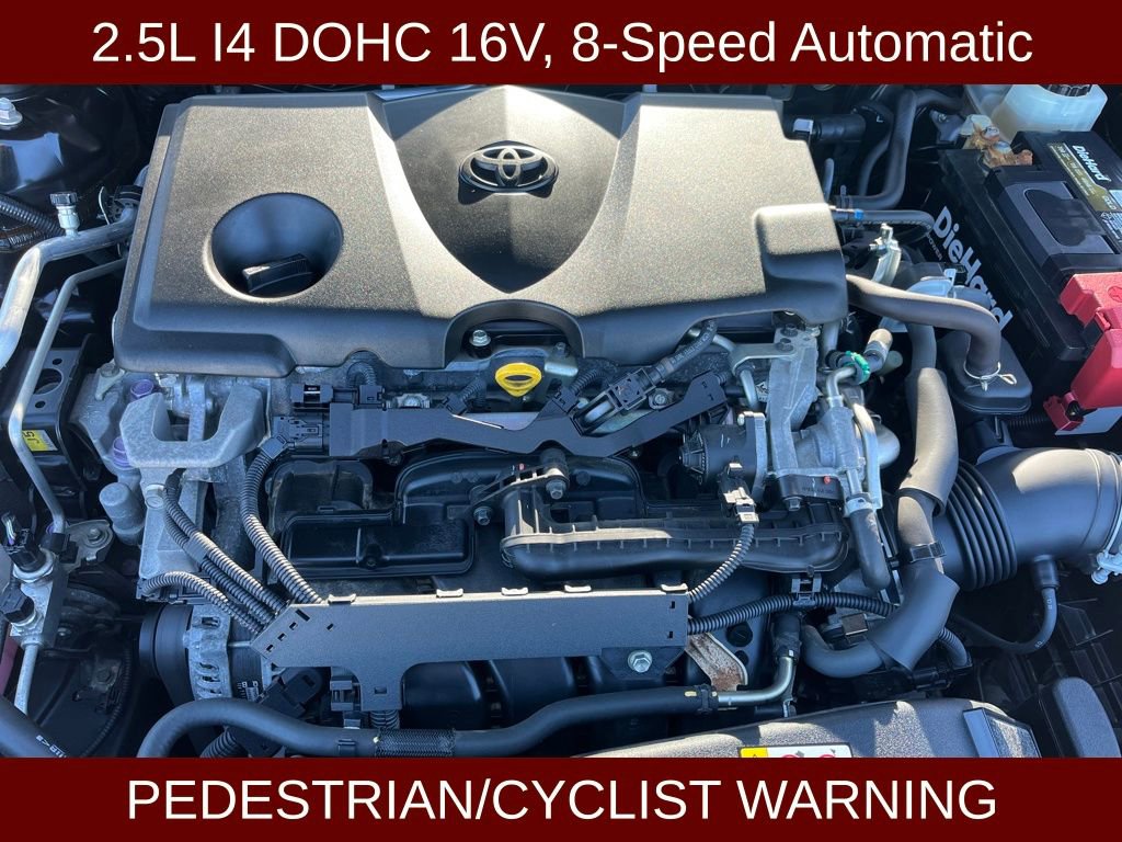 Used 2018 Toyota Camry SE w/ Convenience Package FWD image 3