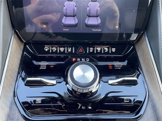 Used 2024 Jeep Grand Wagoneer L 4WD image 35