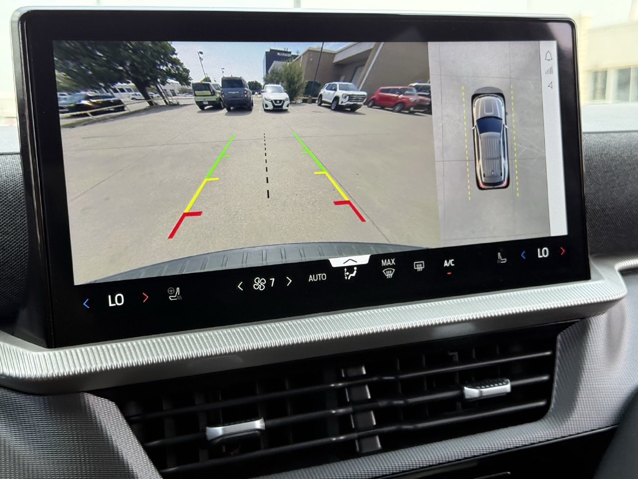 Certified 2025 Ford Explorer ST-Line RWD image 18