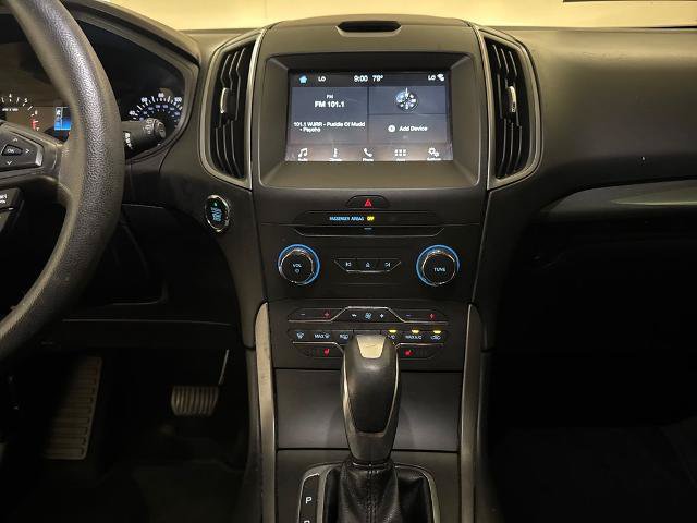 Certified 2018 Ford Edge SE FWD image 19
