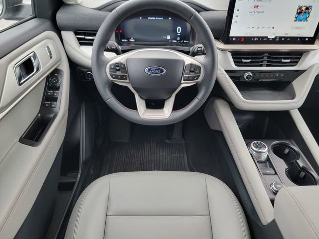 Certified 2026 Ford Explorer Active w/ Active Comfort Package AWD/4WD image 32