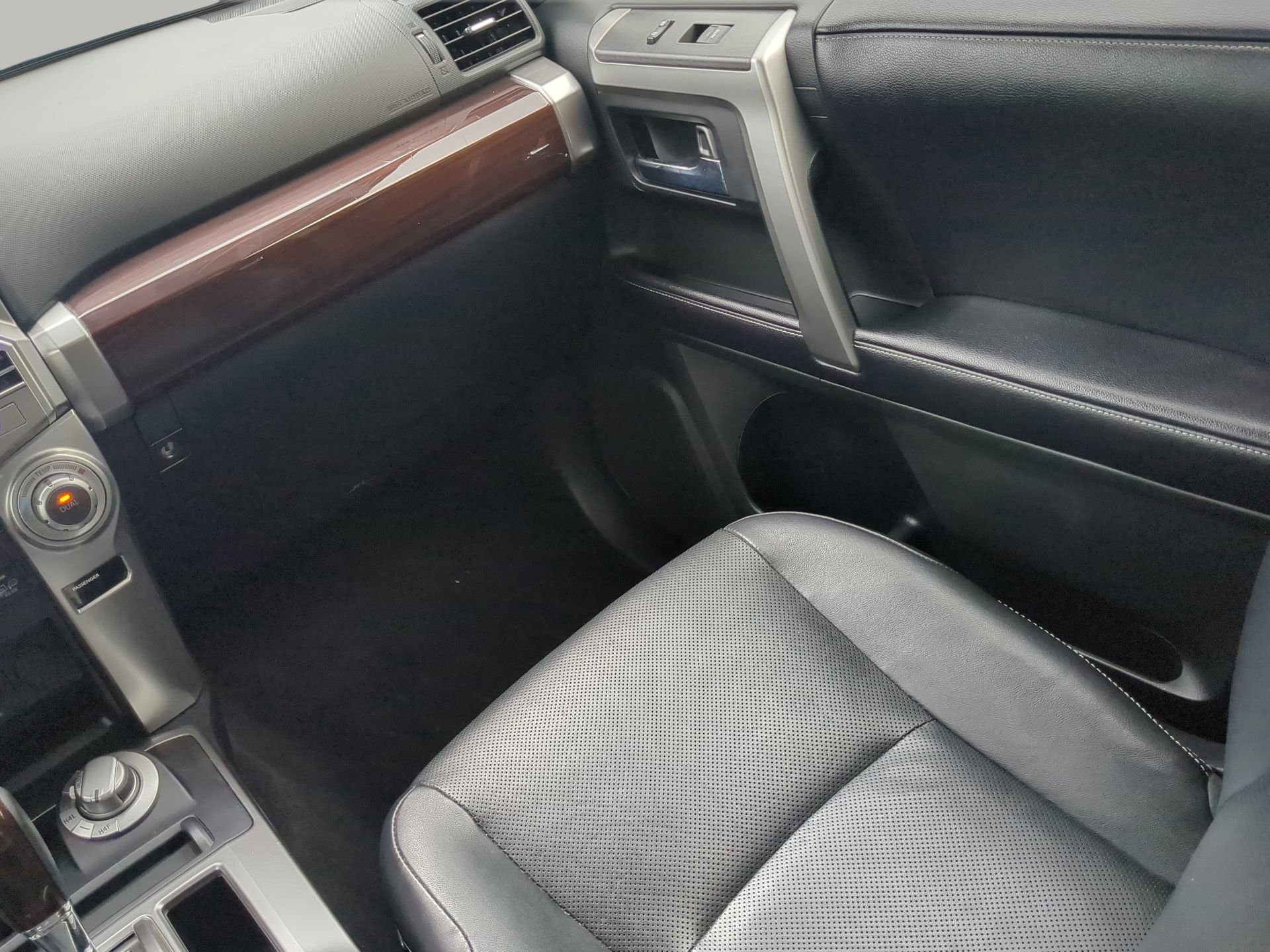Used 2018 Toyota 4Runner Limited AWD/4WD image 53