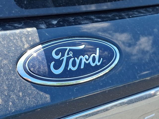 Certified 2022 Ford Explorer XLT w/ Equipment Group 202A AWD/4WD image 37