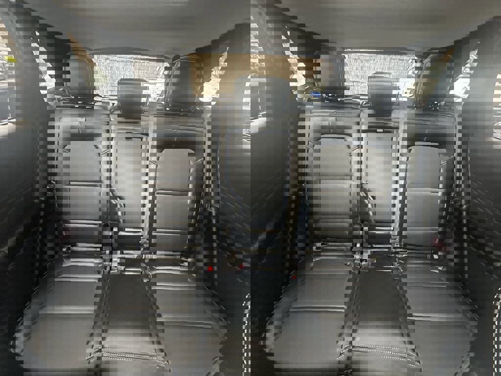 Certified 2024 Ford Escape Platinum image 20