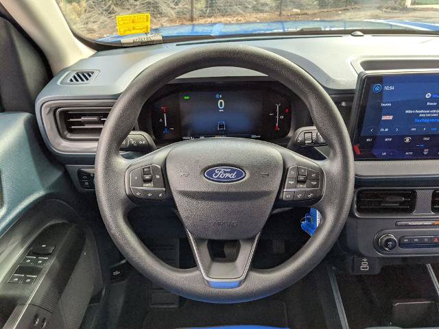Certified 2025 Ford Maverick XL FWD image 10