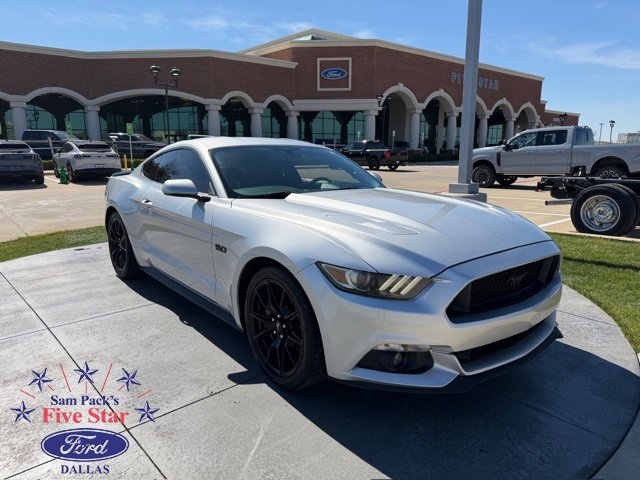 Certified 2017 Ford Mustang GT w/ Black Accent Package image 4