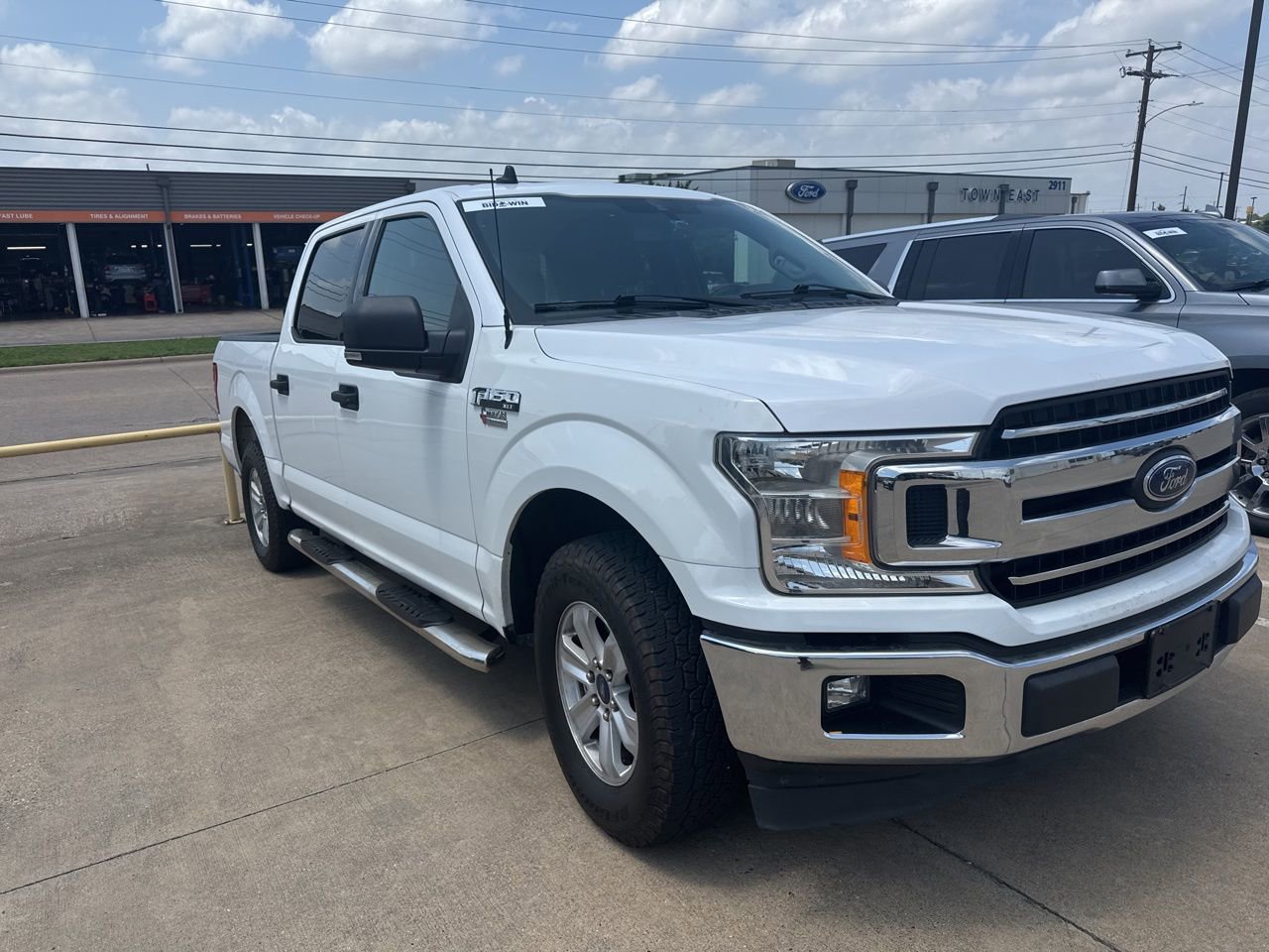 Certified 2019 Ford F150 XLT w/ Equipment Group 301A Mid image 3