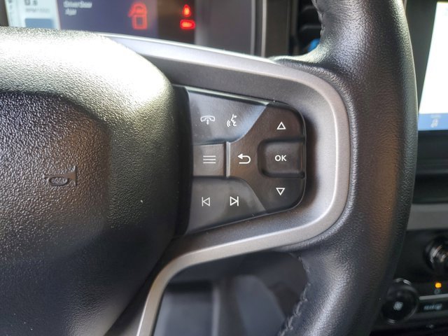 Certified 2022 Ford Bronco Black Diamond image 18