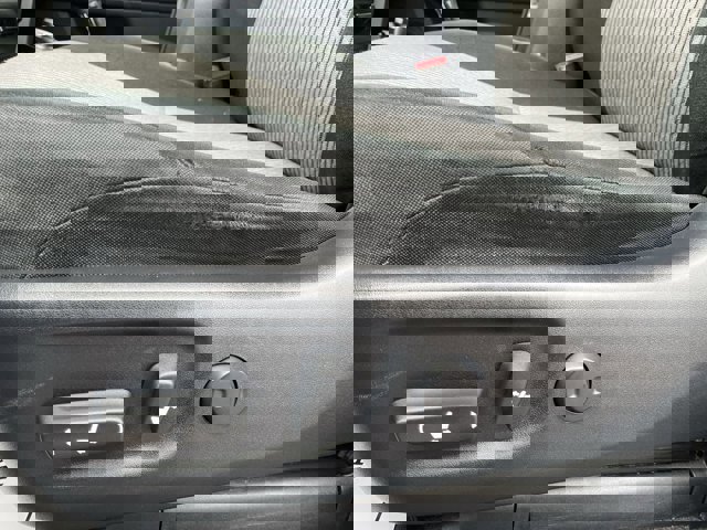 Used 2019 Toyota 4Runner SR5 image 5