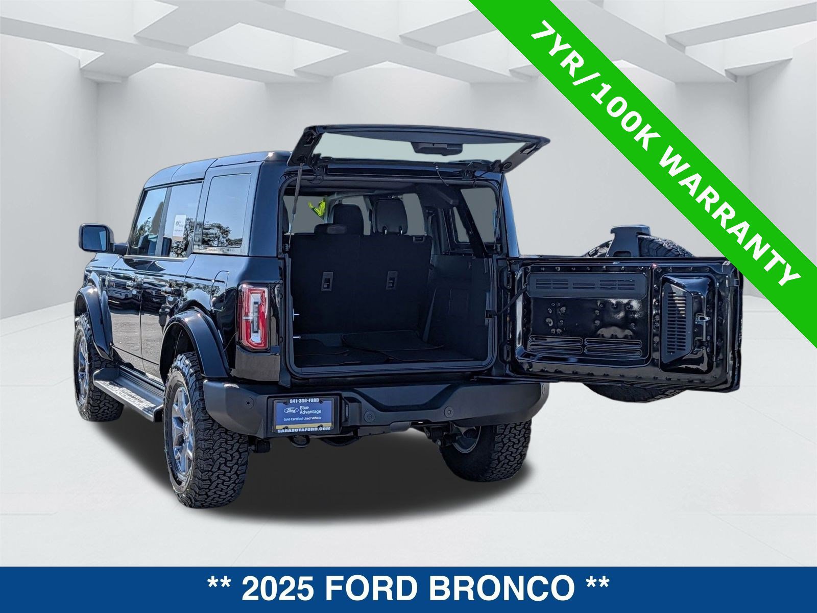 Certified 2025 Ford Bronco Outer Banks video 3