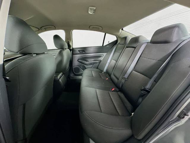 Used 2024 Nissan Altima 2.5 SV FWD image 13