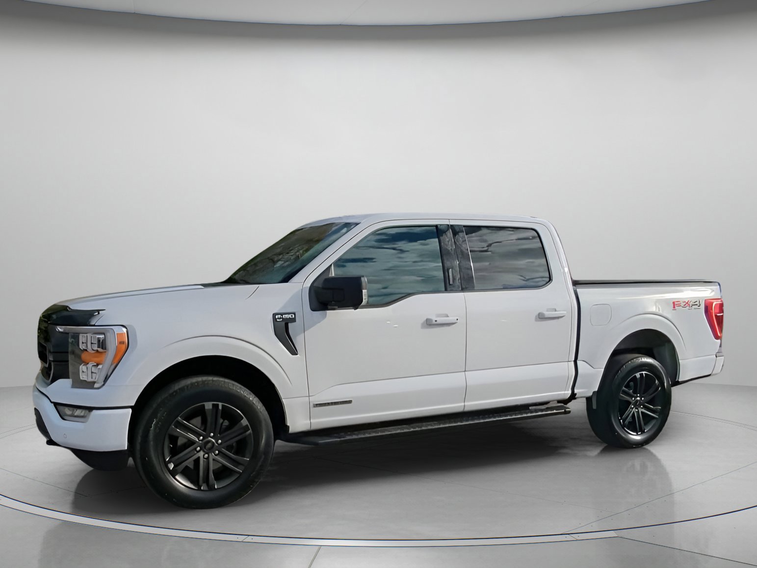 Certified 2021 Ford F150 XLT w/ Equipment Group 302A High image 6