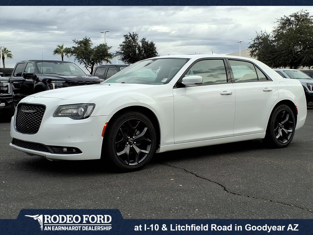 Used 2023 Chrysler 300 S