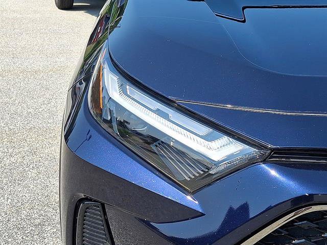 Used 2022 Toyota RAV4 SE w/ Weather & Moonroof Package AWD/4WD image 28