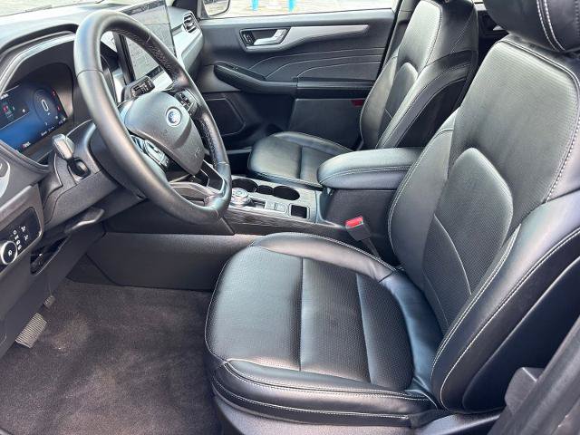 Certified 2023 Ford Escape Platinum AWD/4WD image 14