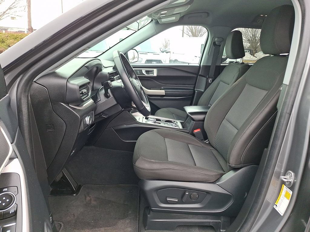 Certified 2022 Ford Explorer XLT AWD/4WD image 15