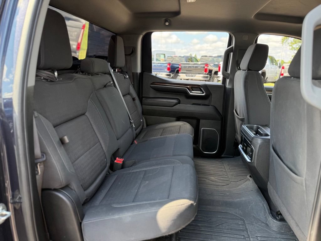 Used 2023 GMC Sierra 1500 Elevation w/ X31 Off-Road Package AWD/4WD image 15