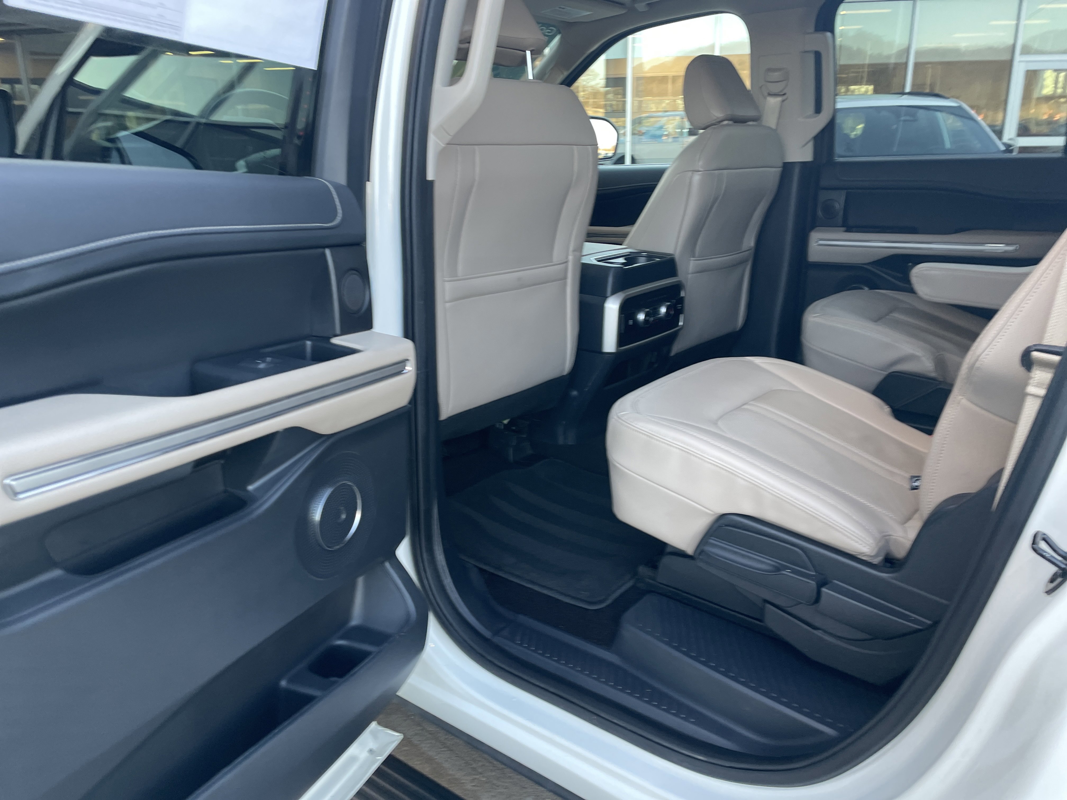 Certified 2022 Ford Expedition Max Limited image 14