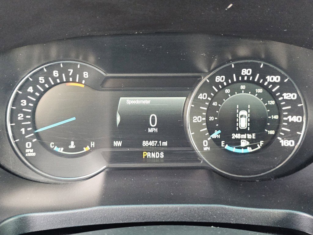 Certified 2018 Ford Explorer Platinum image 32