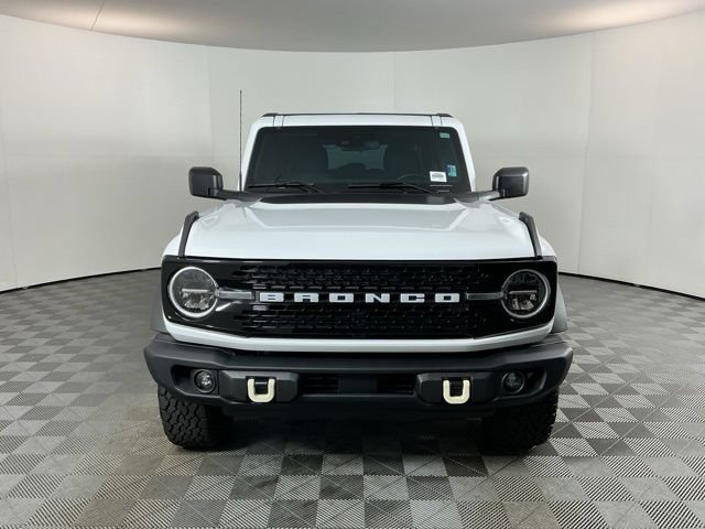 Certified 2025 Ford Bronco Big Bend w/ Black Diamond Package AWD/4WD image 2