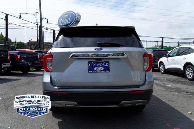 Certified 2021 Ford Explorer XLT w/ Equipment Group 202A AWD/4WD image 4