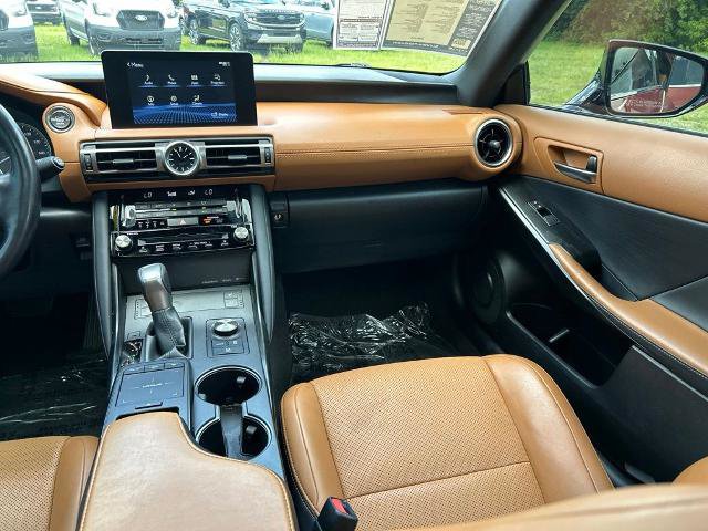 Used 2022 Lexus IS 300 w/ Premium Package RWD image 11