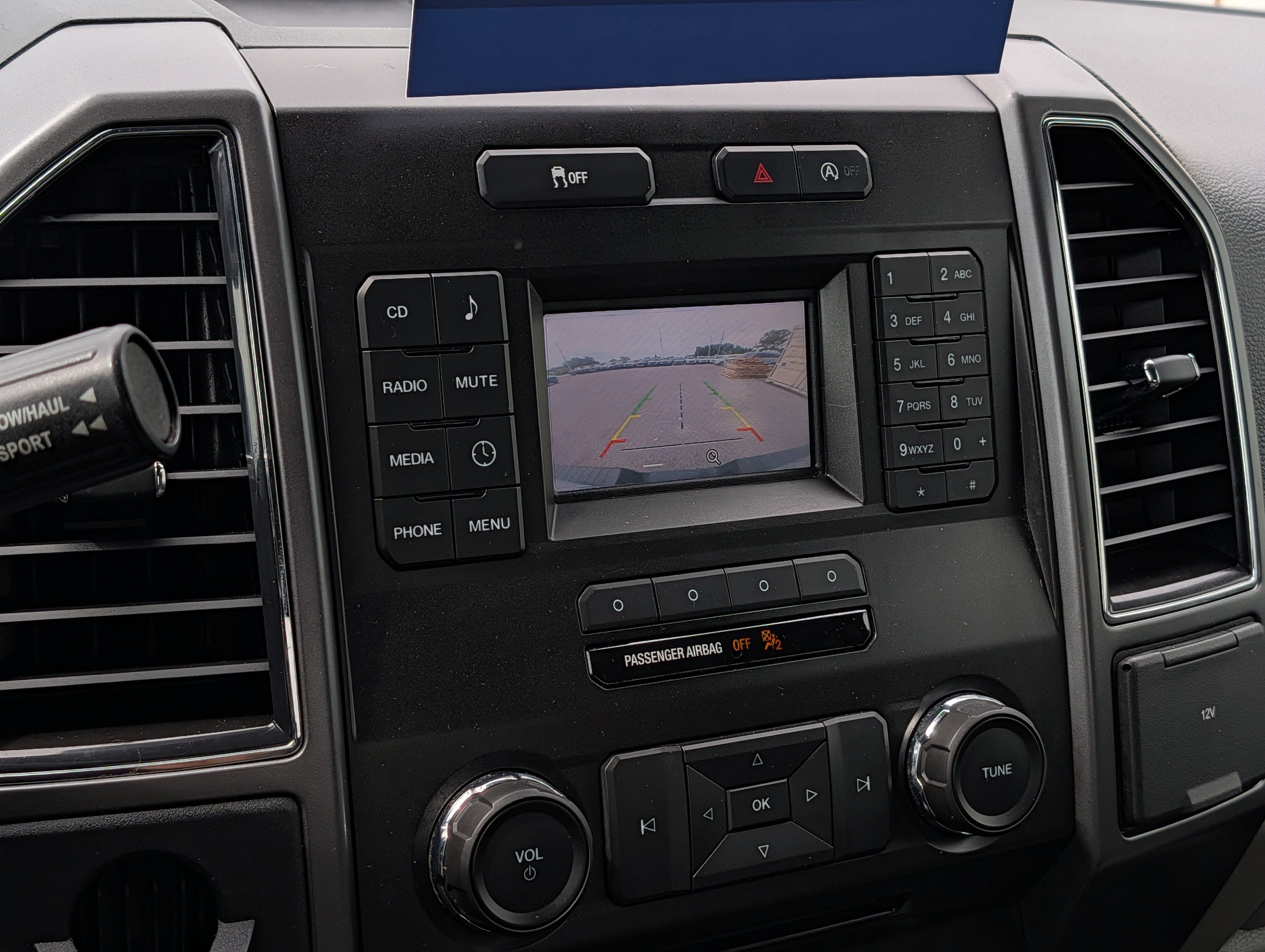 Certified 2017 Ford F150 XLT RWD image 22