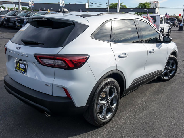 Certified 2025 Ford Escape ST-Line w/ Equipment Group 301A FWD image 8