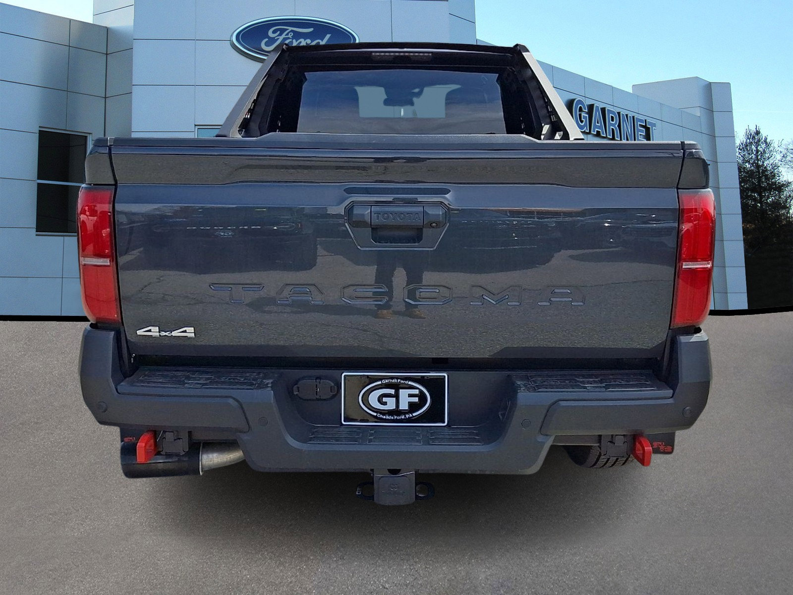 Used 2025 Toyota Tacoma SR w/ SR Upgrade Package image 3