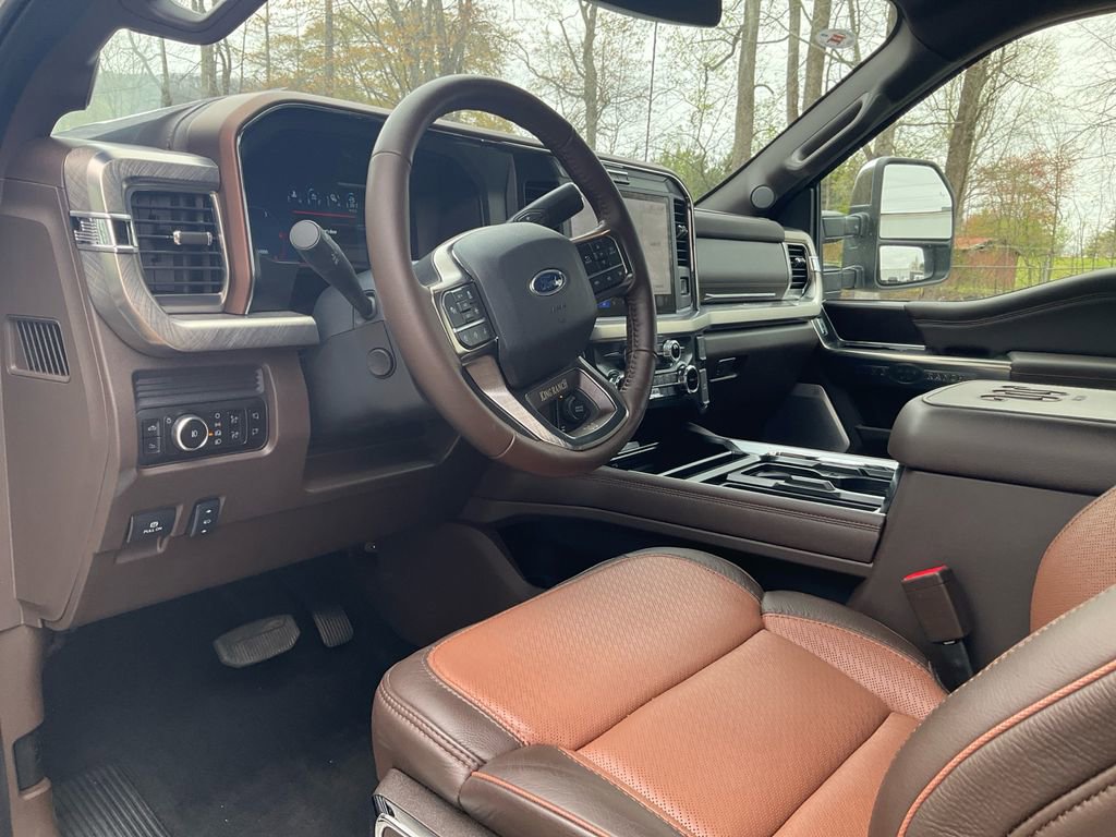 Certified 2025 Ford F250 King Ranch w/ Chrome Package image 15
