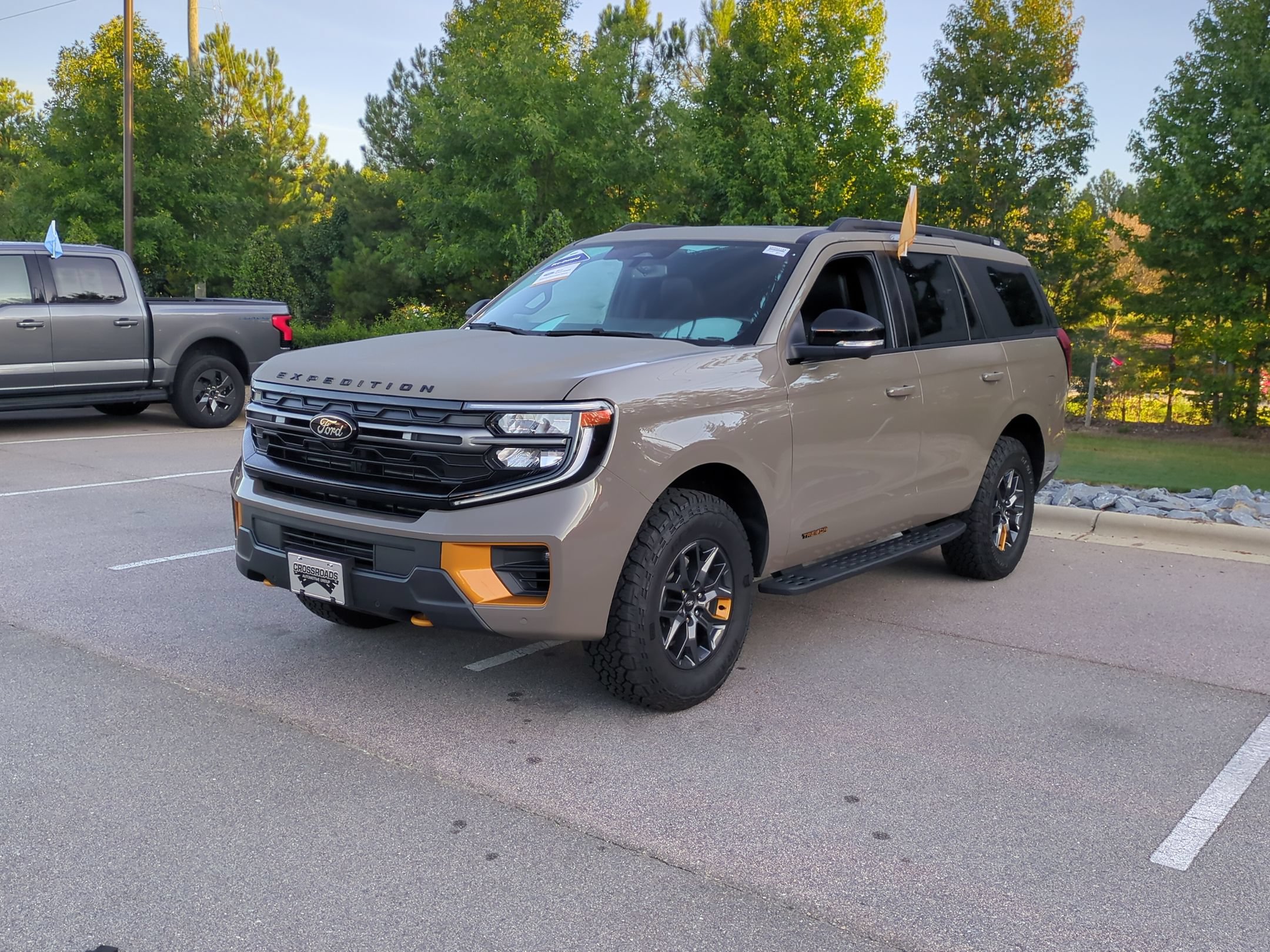 Certified 2026 Ford Expedition Tremor AWD/4WD image 8