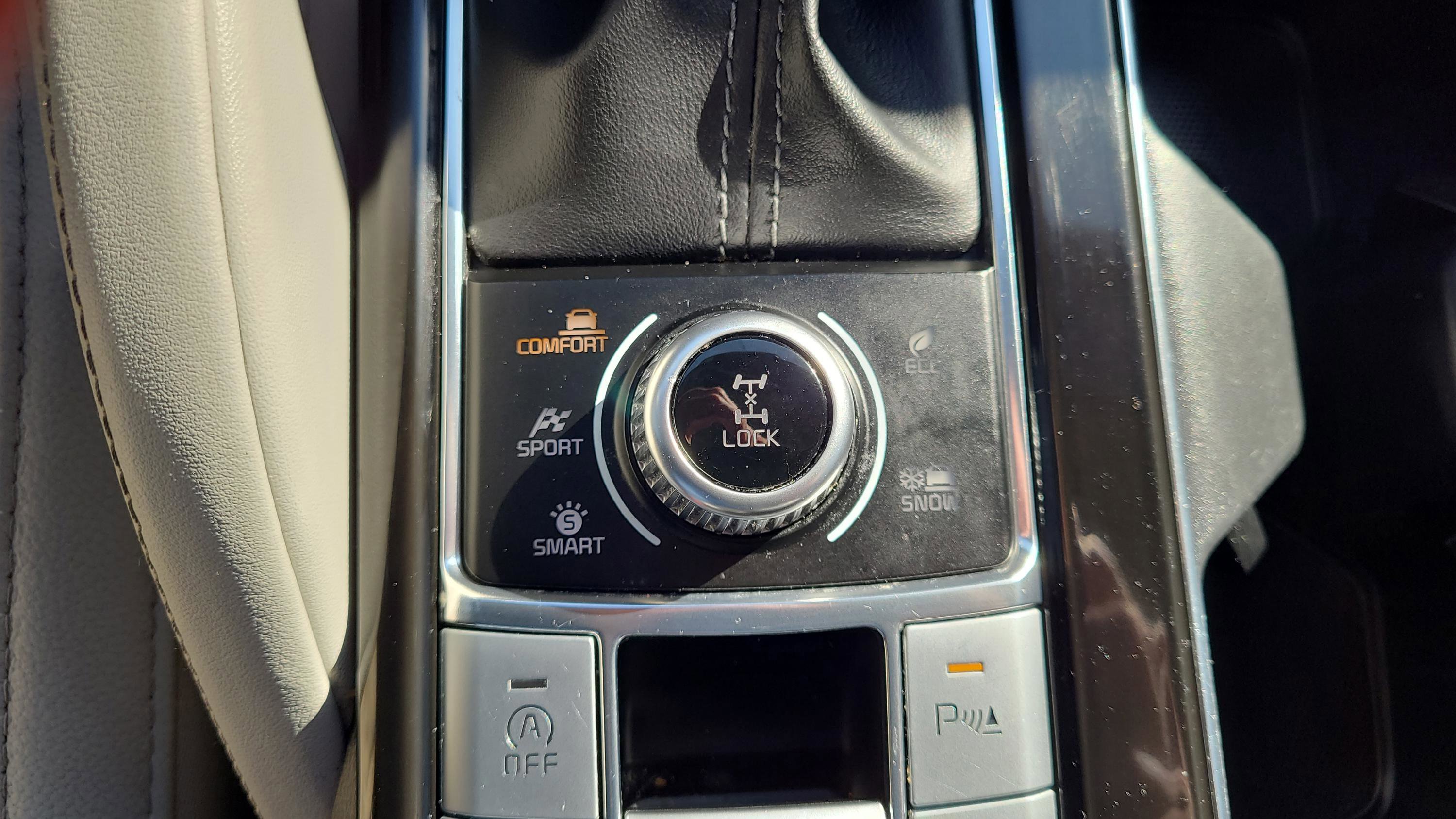 Used 2021 Kia Telluride SX w/ Nightfall Edition Package image 22