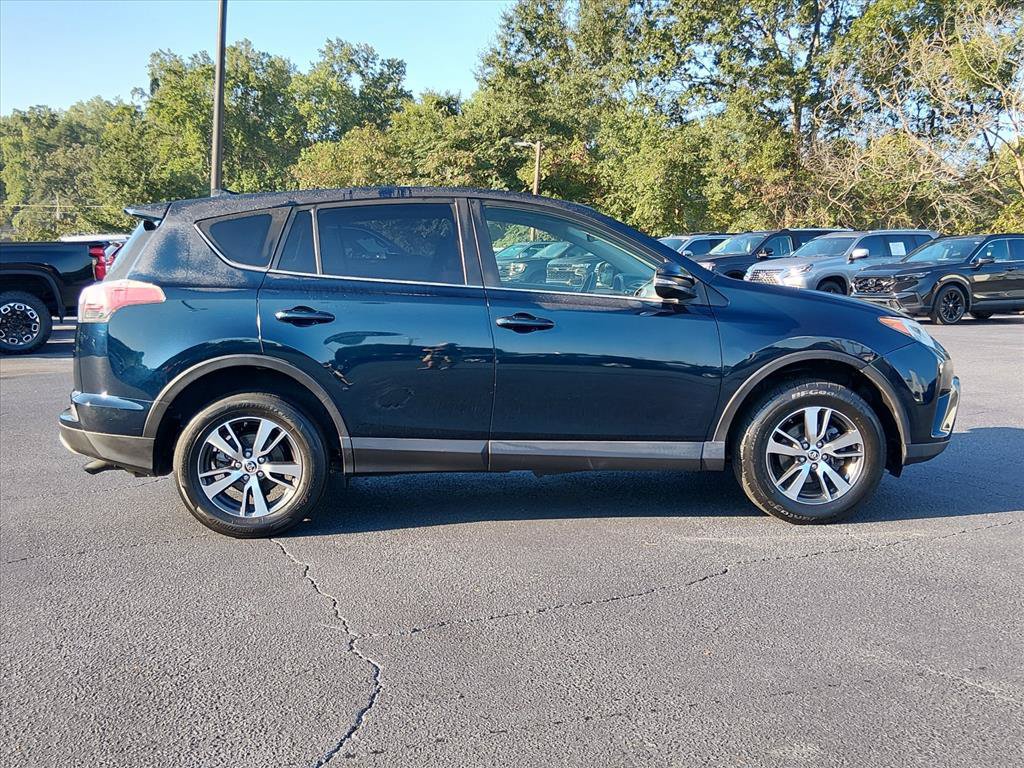 Used 2018 Toyota RAV4 XLE w/ All Weather Liner Package AWD/4WD image 3