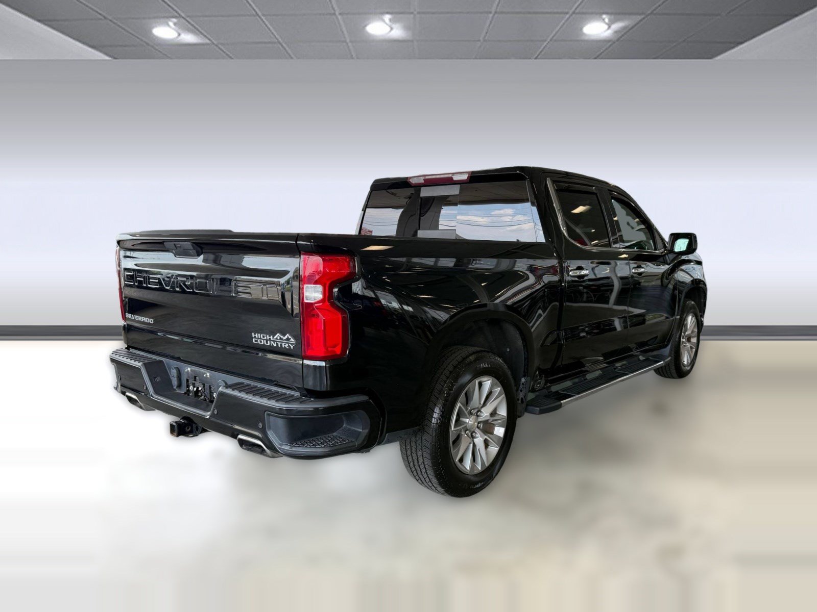 Used 2021 Chevrolet Silverado 1500 High Country AWD/4WD image 9