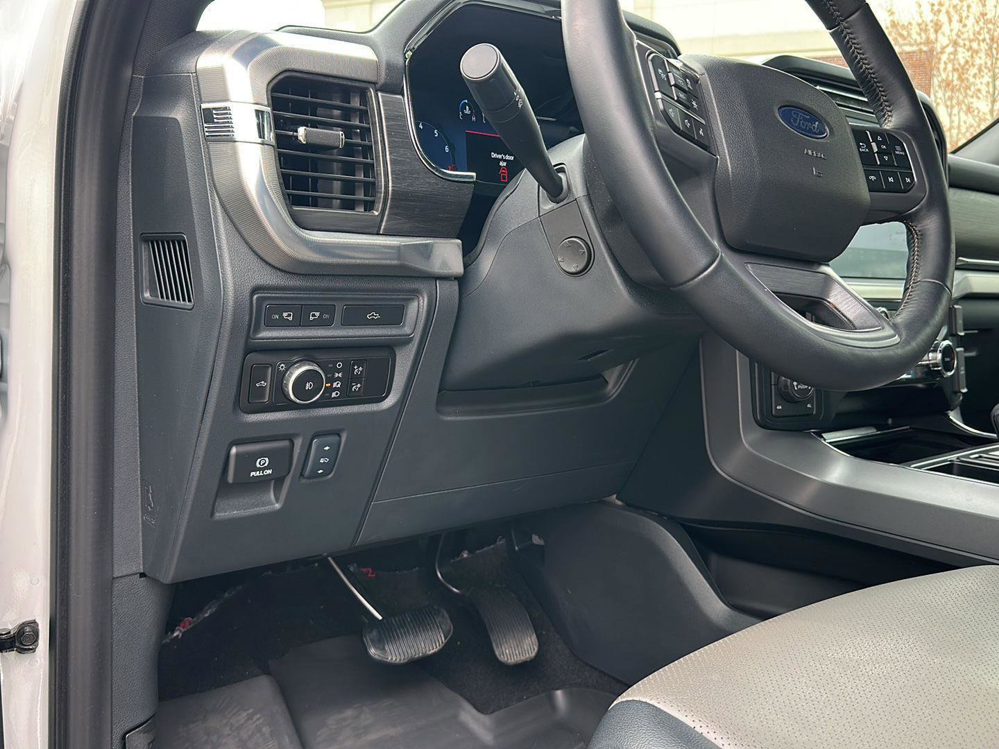 Certified 2024 Ford F150 Lariat w/ Bed Utility Package image 13