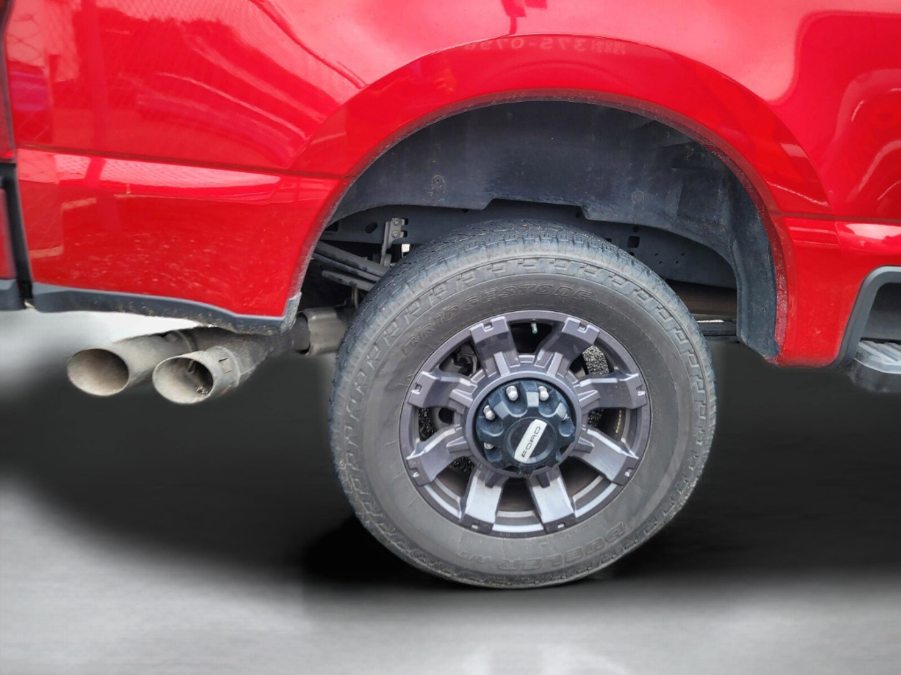 Certified 2024 Ford F250 Lariat w/ Sport Appearance Package image 26