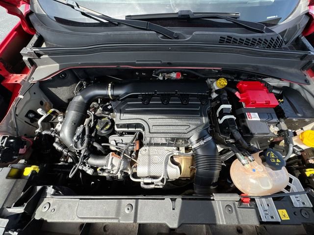 Used 2023 Jeep Renegade Latitude AWD/4WD image 25
