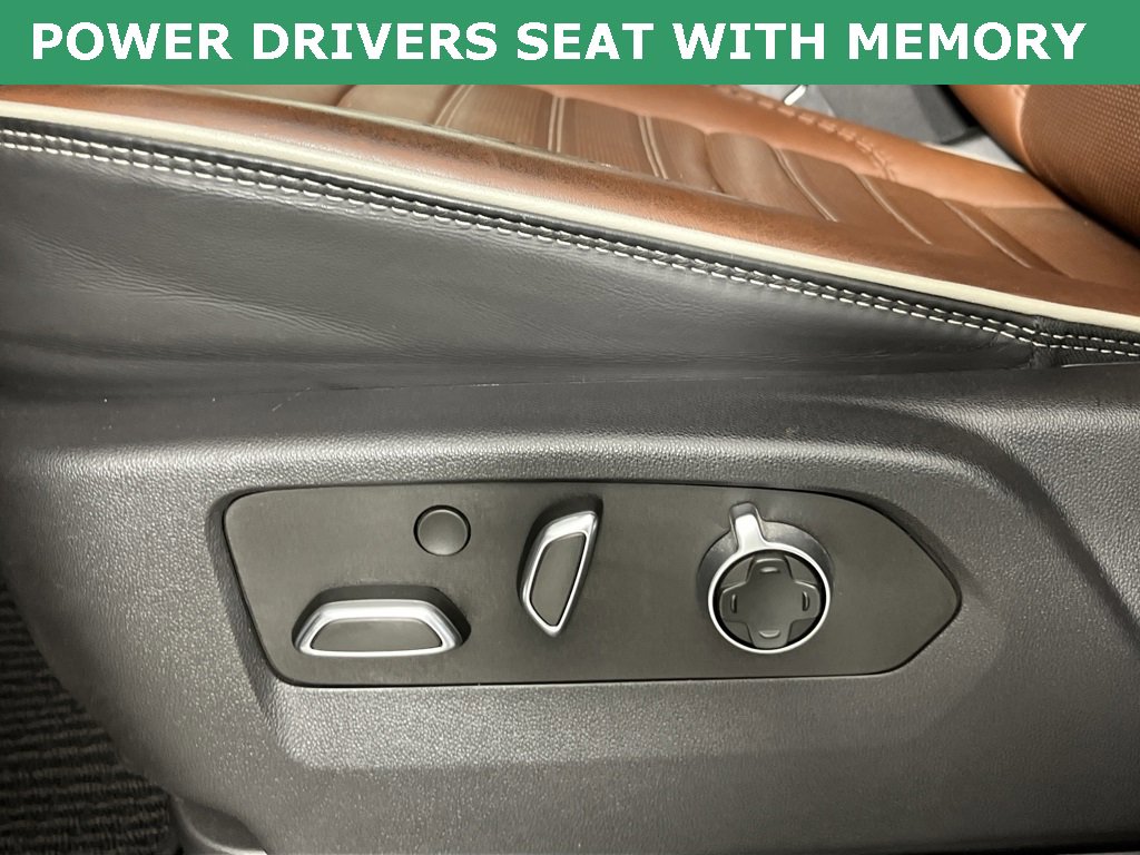 Used 2024 GMC Sierra 3500 Denali Ultimate image 26