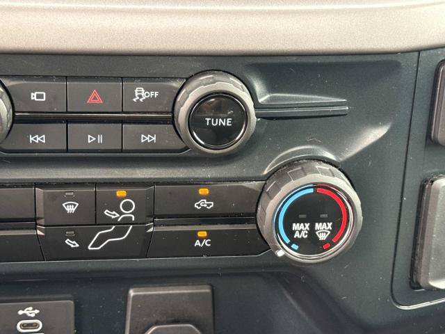 Certified 2025 Ford F150 XL RWD image 22