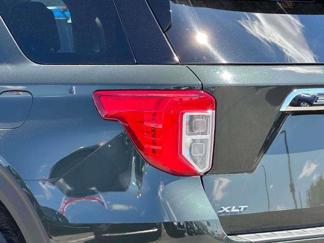 Certified 2023 Ford Explorer XLT w/ Class IV Trailer Tow Package AWD/4WD image 8